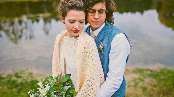 Natural-Modern-Backyard-Wedding-Virginia-Danielle-Real-Photography (19 of 34)