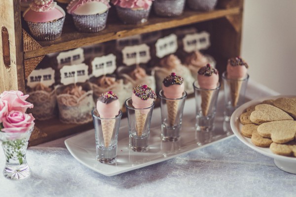 Sweet-English-Wedding-The-Great-Hall-at-Mains-Claire-Penn-Photography (28 of 33)