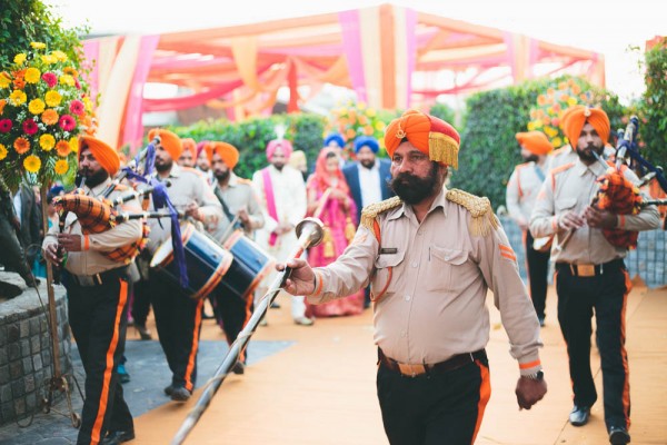 Fuchsia-and-Orange-Wedding-in-India (35 of 35)