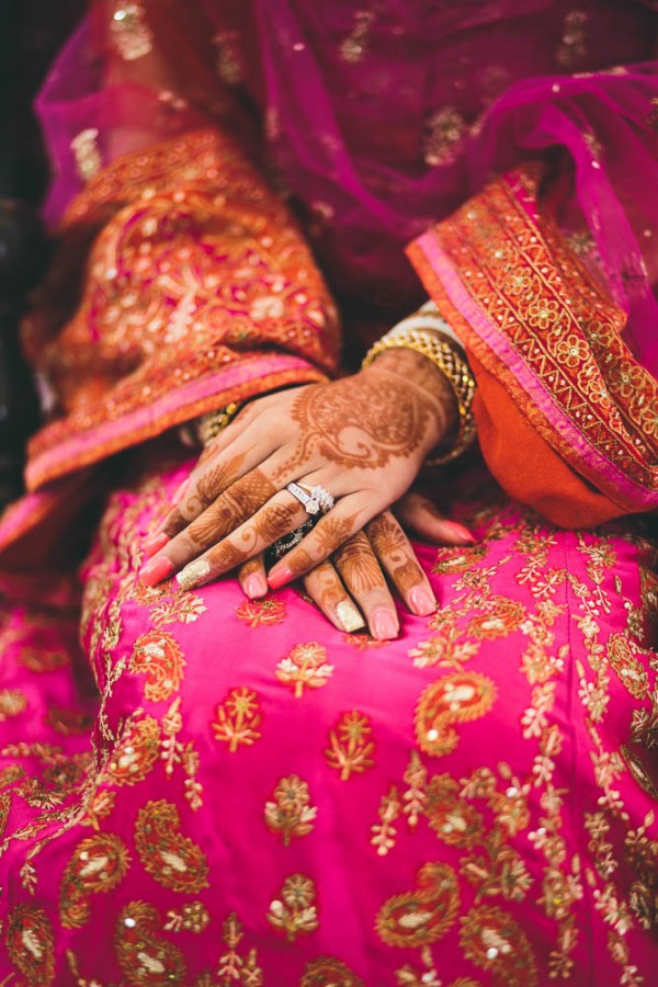 Fuchsia-and-Orange-Wedding-in-India (9 of 35)