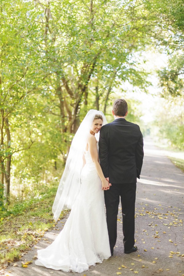 Gorgeous-Bloomington-Normal-Marriott-Hotel-Wedding-Rachael-Schirano-Photography (20 of 25)