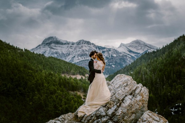 Intimate-Waterton-Lakes-National-Park-Wedding-Darren-Roberts (11 of 33)