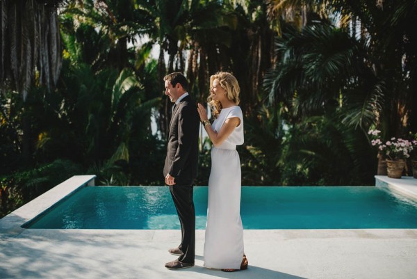 Minimalist-Destination-Wedding-TeiTiare-Estate-Gabe-McClintock-Fer-Juaristi (3 of 30)