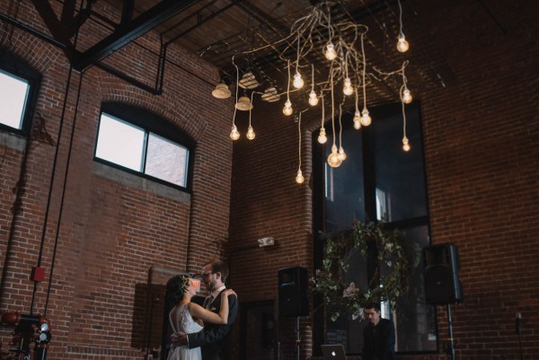 Natural Wedding at Charles River Museum of Industry and Innovation