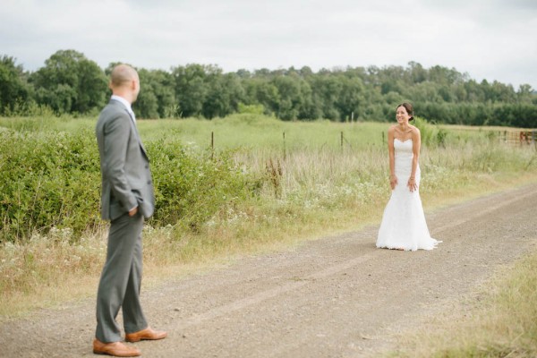 Peach-and-Mint-Wedding-at-Heifer-Ranch (10 of 41)