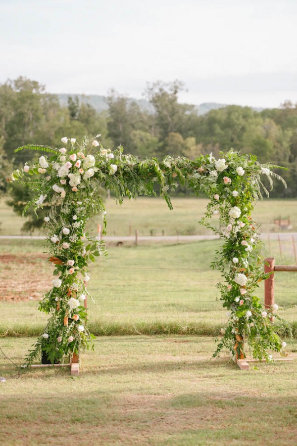 Peach and Mint Wedding at Heifer Ranch | Junebug Weddings