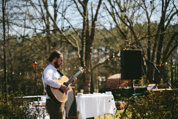 Rustic-Bohemian-Wedding-at-Elodie-Farm (23 of 43)