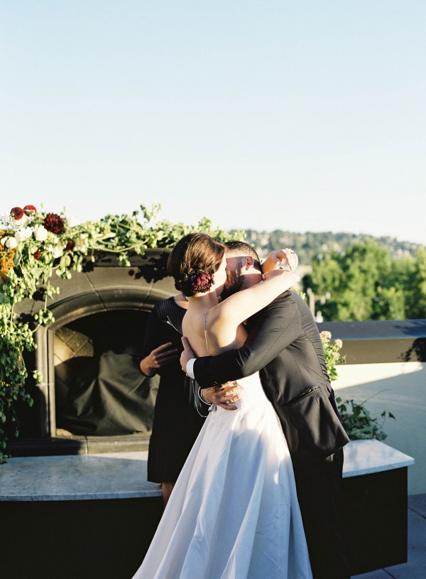 Stylish-Seattle-Wedding-The-Olympic-Rooftop-Pavillion (28 of 29)