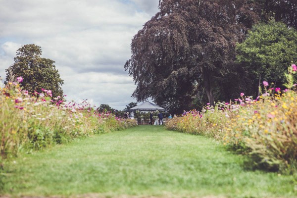 Timeless-Romantic-Coworth-Park-Wedding-Claire-Penn-Photography (3 of 36)