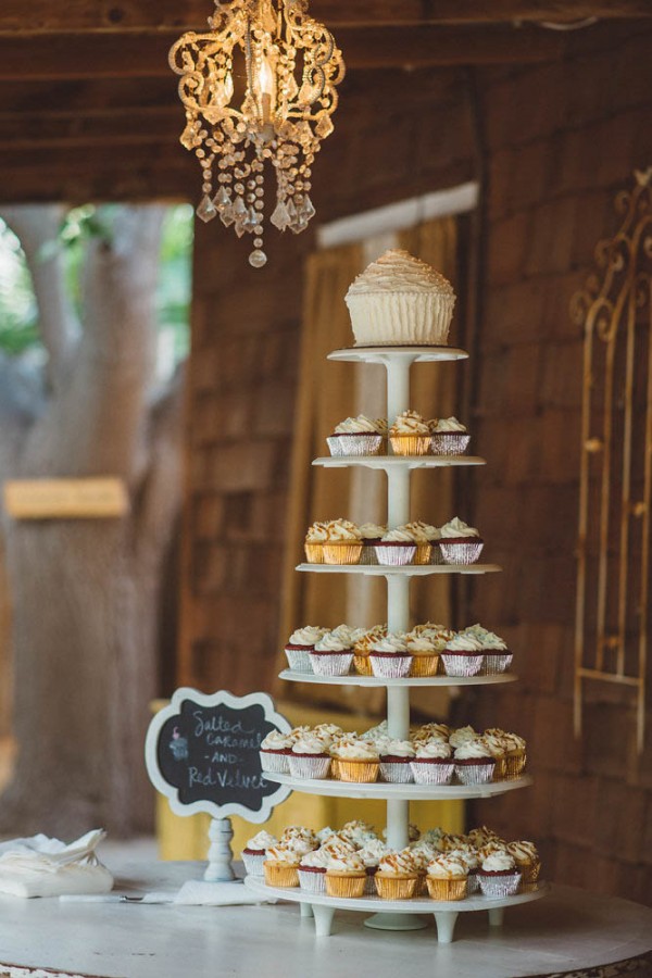 Vintage-Rustic-Wedding-at-Whispering-Tree-Ranch (24 of 38)