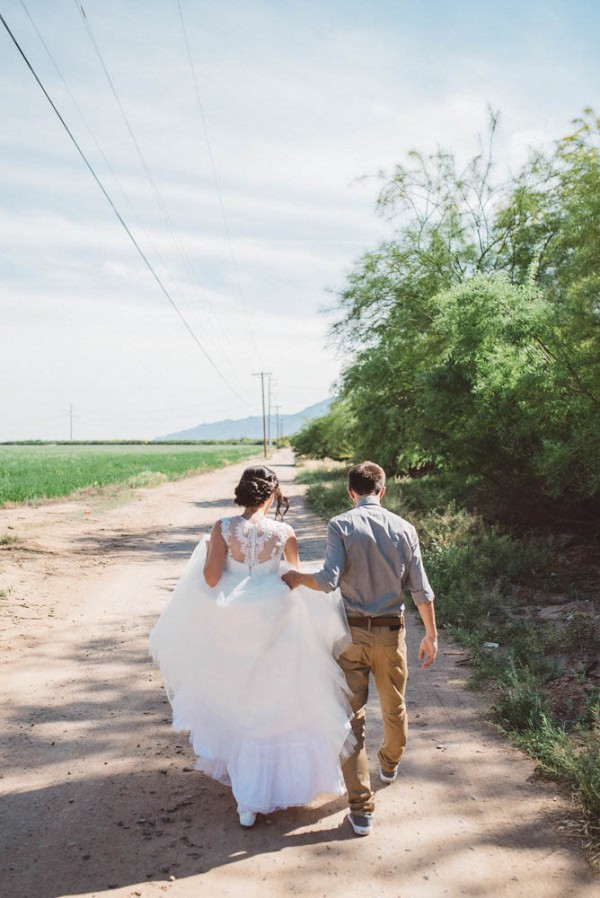 Vintage-Rustic-Wedding-at-Whispering-Tree-Ranch (3 of 38)