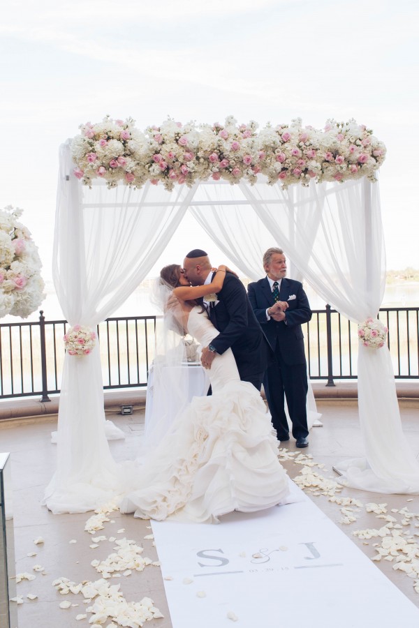 White-and-Ivory-Wedding-at-The-Westin-Lake-Las-Vegas (9 of 31)