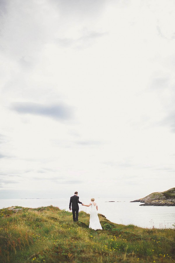 Bohemian-Nordic-Wedding-on-the-Island-of-Bjørnsund (3 of 37)