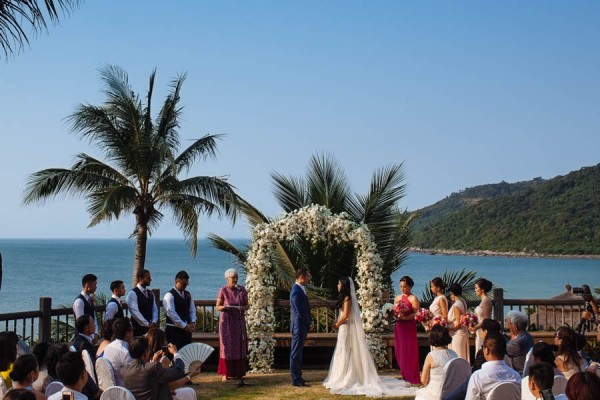 Destination-Wedding-InterContinental-Danang-Sun-Peninsula-Resort-Wainwright-Weddings (4 of 26)