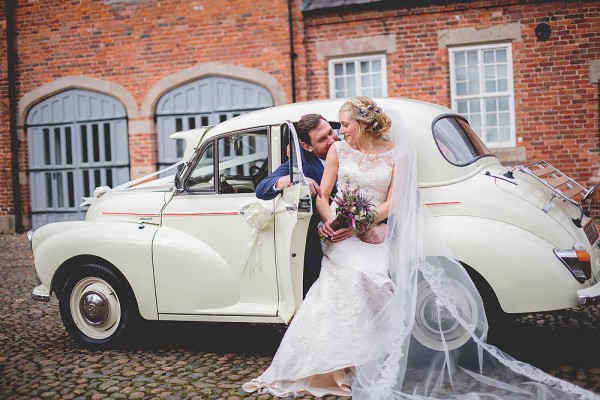 Indoor-Woodland-Wedding-at-Combermere-Abbey (12 of 27)