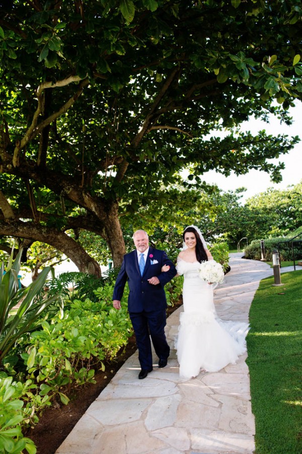 Metallic-Wedding-at-St.-Regis Princeville-Resort (10 of 24)