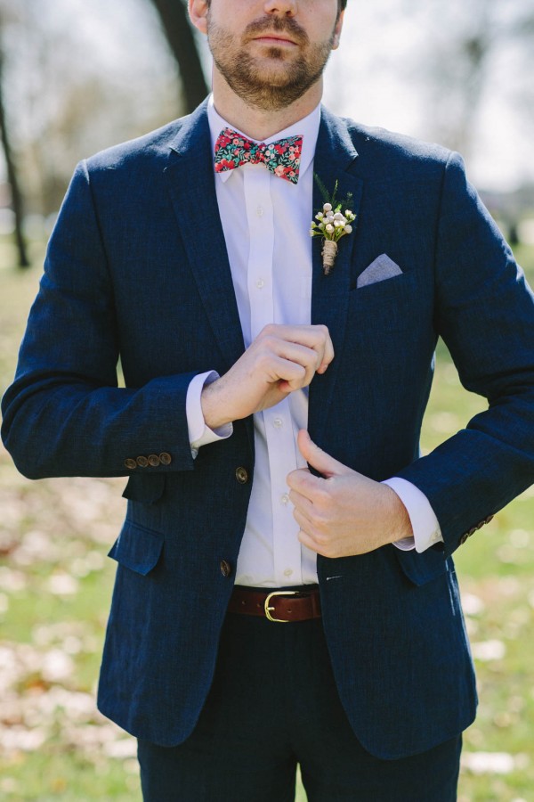 Modern Ohio Wedding at Strongwater | Junebug Weddings