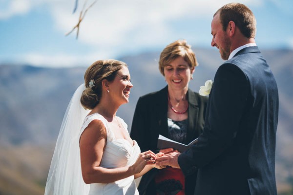 New-Zealand-Countryside-Wedding-Lake-Benmore-Jim-Pollard-Goes-Click (5 of 24)
