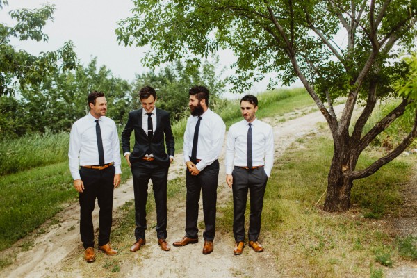 Stunning-Saskatchewan-Wedding-at-Cedar-Lodge (15 of 38)