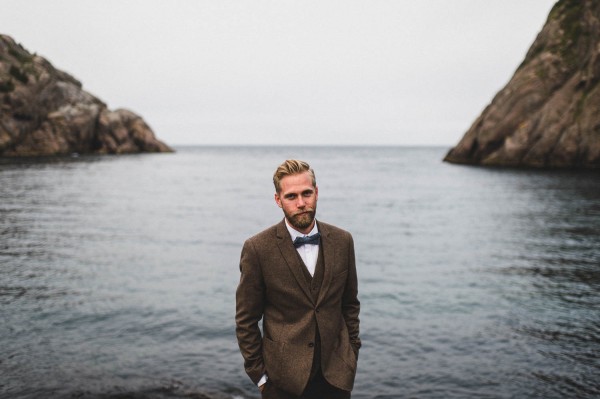 Carefree-Elopement-at-Cape-Spear-Lighthouse-Jennifer-Moher--20