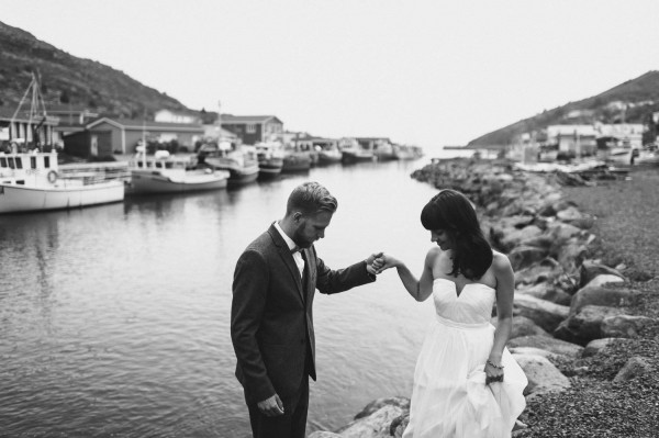 Carefree-Elopement-at-Cape-Spear-Lighthouse-Jennifer-Moher--31