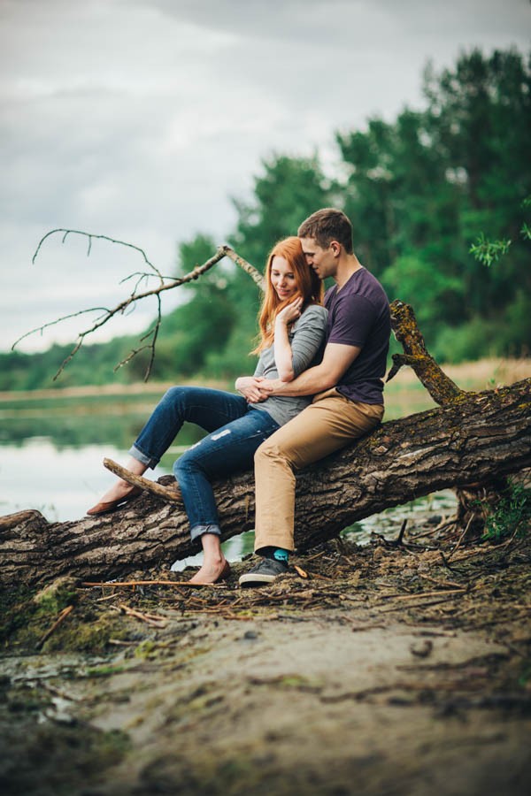 Casual-Engagement-Session-Canoeing-in-Alberta-Tricia-Victoria-Photography (14 of 23)