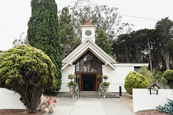 Classic-California-Wedding-at-the-Presidio-Officers-Club (6 of 22)