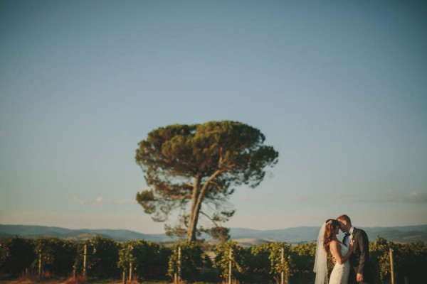 Converted-Barn-Wedding-at-the-Stones-of-the-Yarra-Valley-Darin-Collinson-Photography (16 of 26)