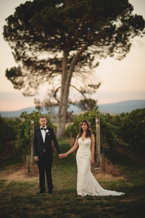 Converted-Barn-Wedding-at-the-Stones-of-the-Yarra-Valley-Darin-Collinson-Photography (22 of 26)