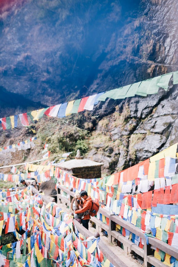 Destination-Engagement-Photos-in-Bhutan-Ben-Yew-Photography (37 of 37)