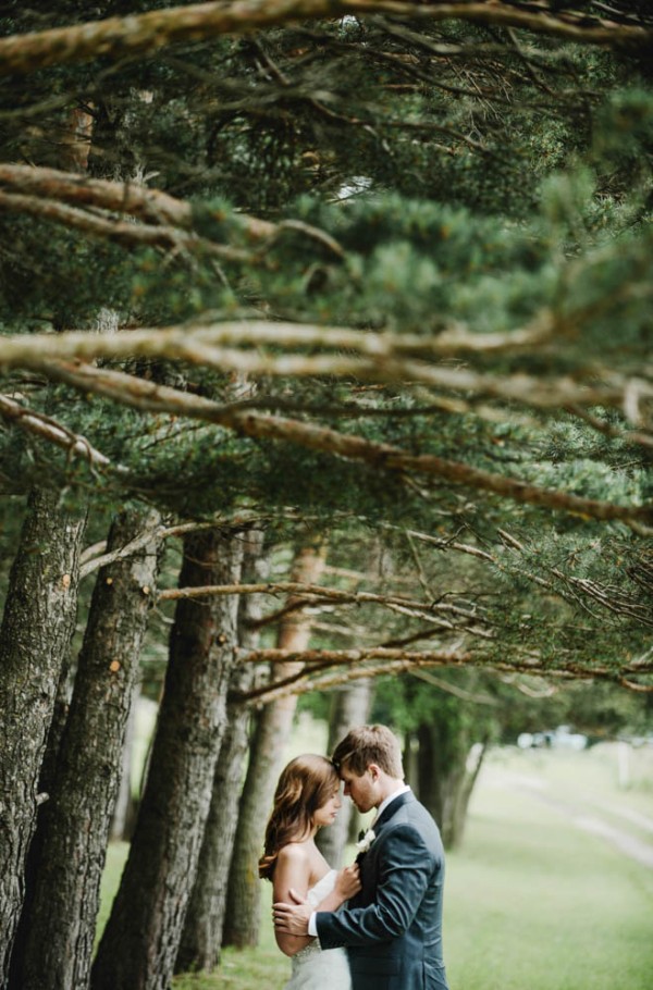 Elegant-Farm-Wedding-in-Iowa-Amanda-Basteen-Photography--11