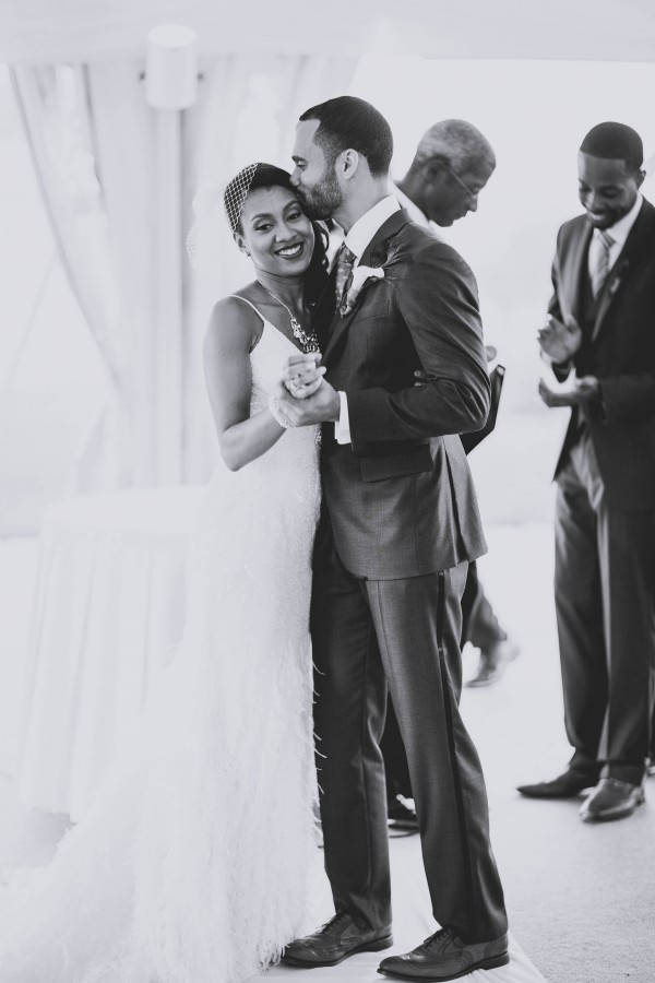 View More: http://jlinphotography.pass.us/tiffany--quintins-wedding