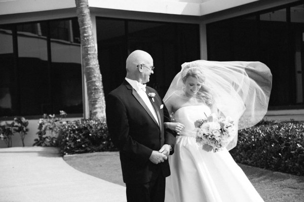 Hawaiian-Destination-Wedding-at-Turtle-Bay-Resort-Derek-Wong-Photography-021