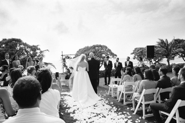 Hawaiian-Destination-Wedding-at-Turtle-Bay-Resort-Derek-Wong-Photography-024