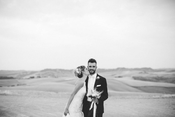 Intimate-Tuscan-Wedding-at-La-Vallata-Stafano-Santucci (22 of 23)