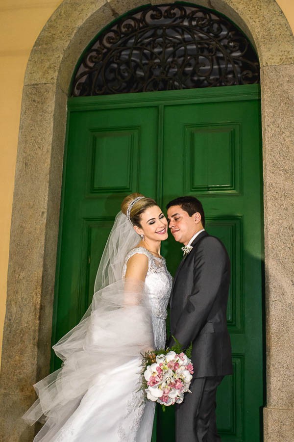 Luxurious-Brazilian-Wedding-at-Chacara-da-Lagoa-Tati-Pinho (17 of 28)