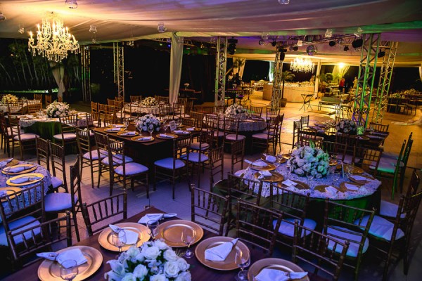 Luxurious-Brazilian-Wedding-at-Chacara-da-Lagoa-Tati-Pinho (19 of 28)