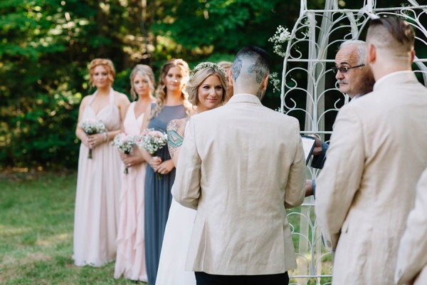 Maine-Barn-Wedding-at-Coolidge-Family-Farm-Darling-Photography (18 of 31)