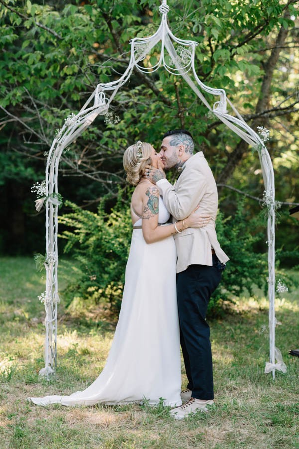 Maine-Barn-Wedding-at-Coolidge-Family-Farm-Darling-Photography (20 of 31)