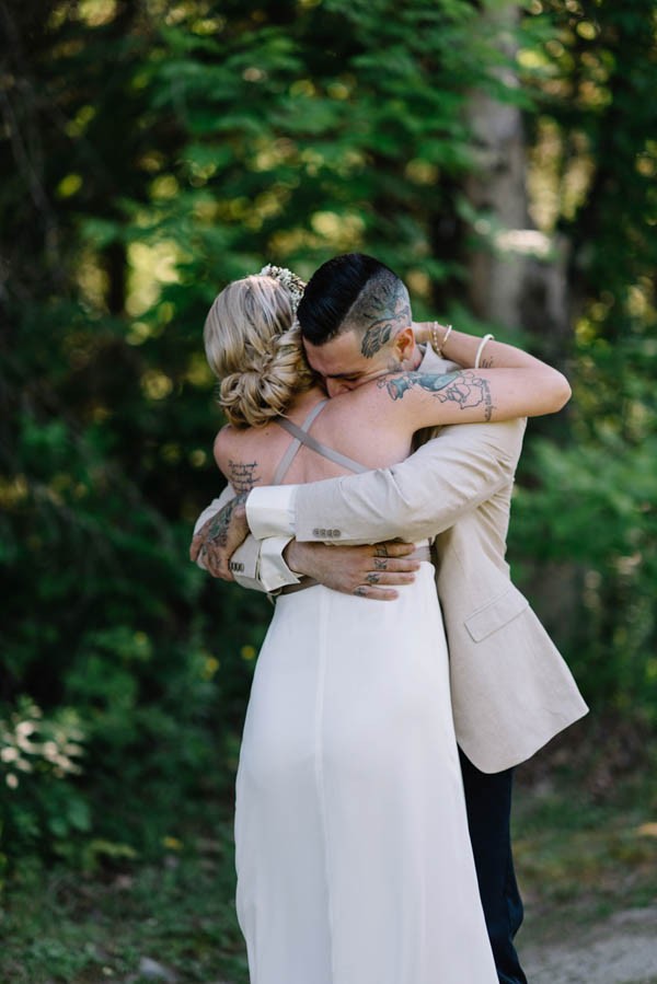 Maine-Barn-Wedding-at-Coolidge-Family-Farm-Darling-Photography (7 of 31)