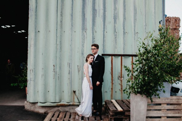 Minimalist-Warehouse-Wedding-in-Prague-Couple-of-Prague (26 of 37)