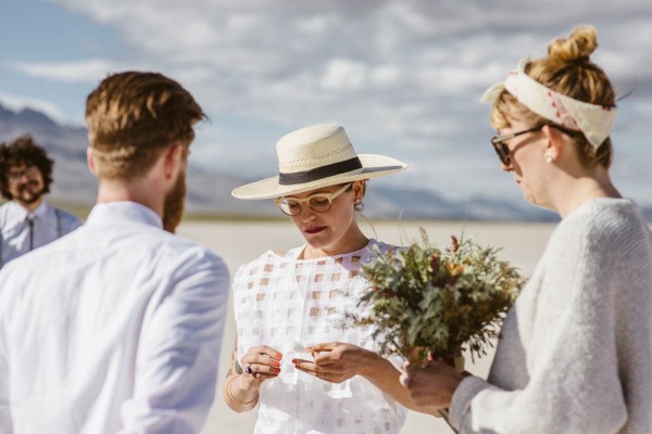 Minimalist-Wedding-in-the-Alvord-Desert-Free-The-Bird-49