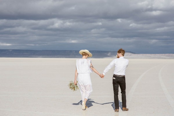 Minimalist-Wedding-in-the-Alvord-Desert-Free-The-Bird-68