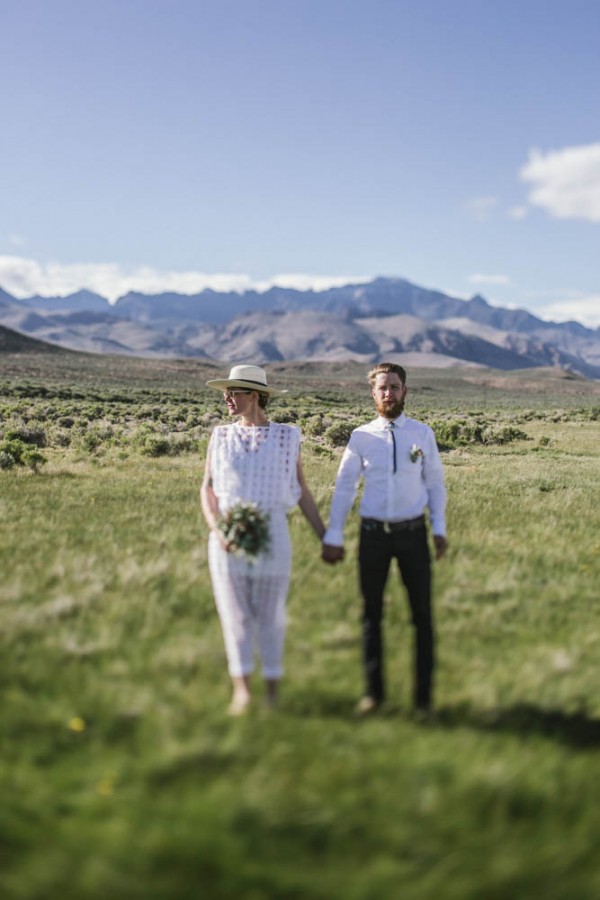 Minimalist-Wedding-in-the-Alvord-Desert-Free-The-Bird-86