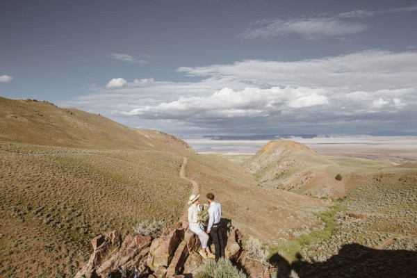 Minimalist-Wedding-in-the-Alvord-Desert-Free-The-Bird-89