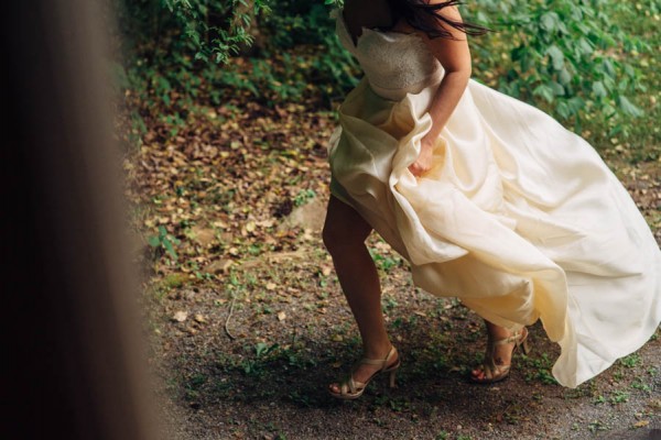 Organic-Tennessee-Wedding-at-The-Lily-Barn-Dixie-Pixel (17 of 20)