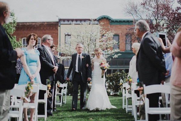 Quirky-Missouri-Wedding-at-Historic-Firehouse-No-2-Aaron-and-Whitney-Photography (17 of 45)