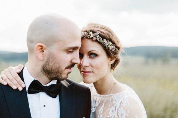 Relaxed-and-Natural-Barn-Wedding-in-Germany-Kevin-Klein--8