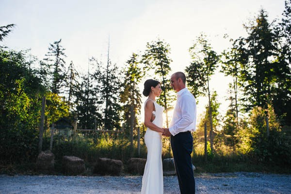 Romantic-Wedding-at-Sea-Cider-Farm-and-Ciderhouse-Jesse-Holland-Photography (27 of 29)