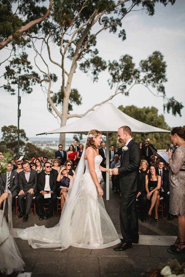 Sophisticated-Australian-Wedding-at-Frasers-Kings-Park-Cathrin-DEntremont-Weddings (14 of 30)